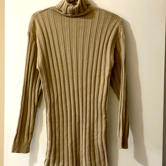 Turtleneck knit sweater dress - Picture 2 of 2